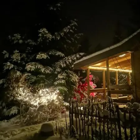 Na Skraju Wsi Dostep Do Jeziora Ublik Lodge *