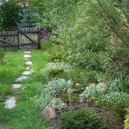 Na Skraju Wsi Dostep Do Jeziora Ublik Lodge