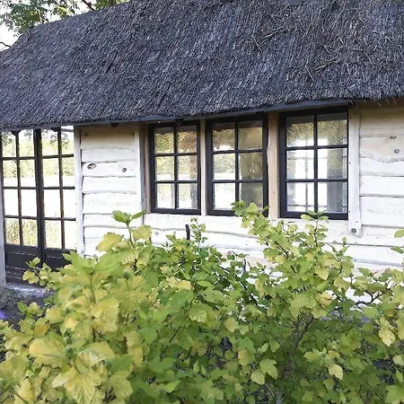 Na Skraju Wsi Dostep Do Jeziora Ublik *